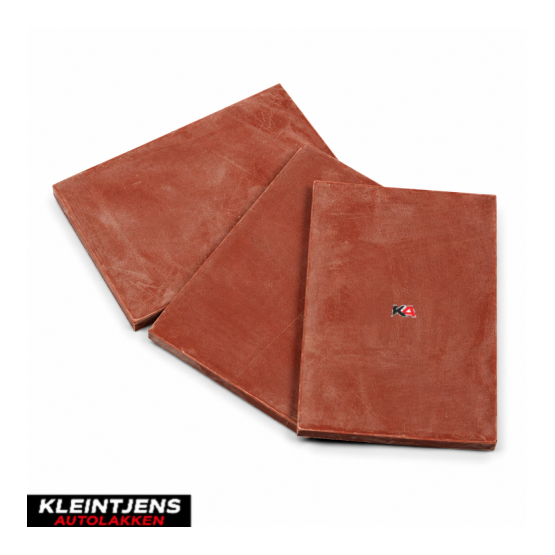 Plamuurrubber Rood 100 x 70 x 3 mm – Professioneel Hulpmiddel voor Plamuurwerk en Autoschadeherstel